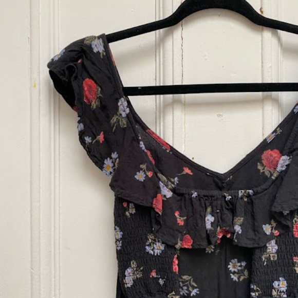 Black Floral Romper - Picture 4 of 6